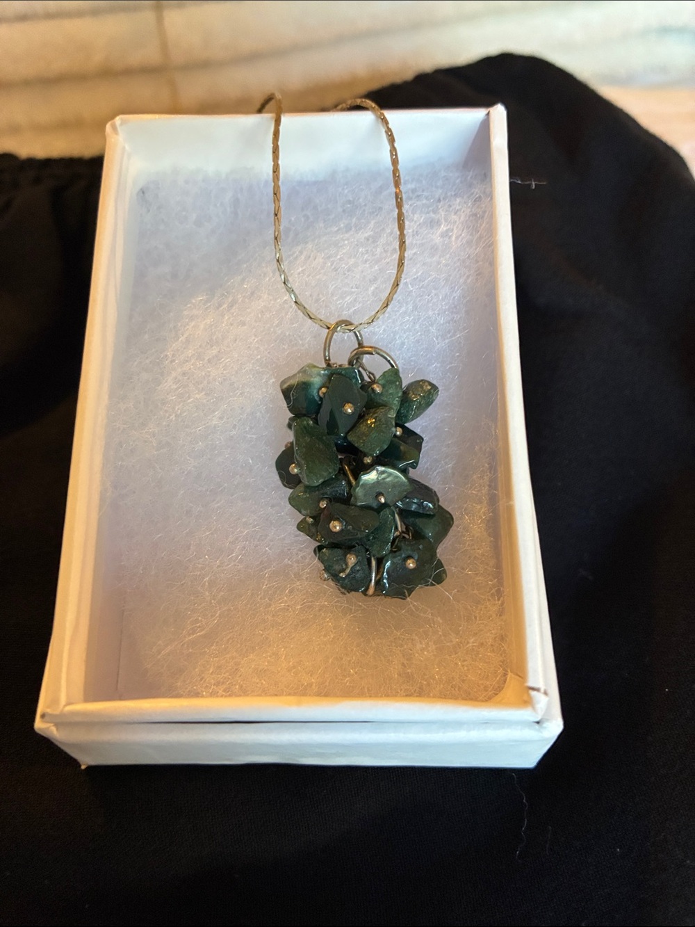 Vintage Necklace With Dark Green Stone Cluster Pendant & 24 Inch Silver Chain